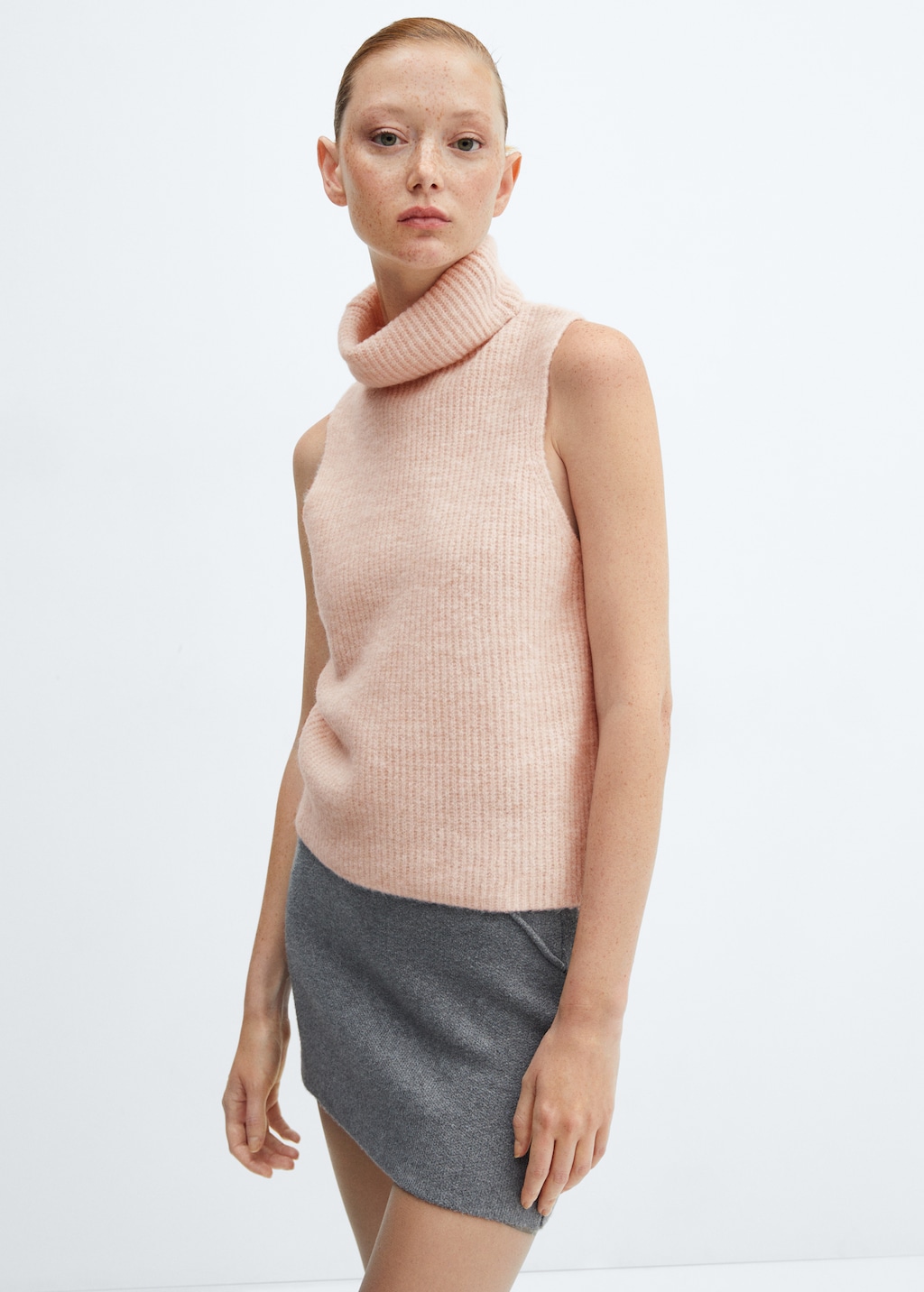 Turtleneck knit top - Medium plane