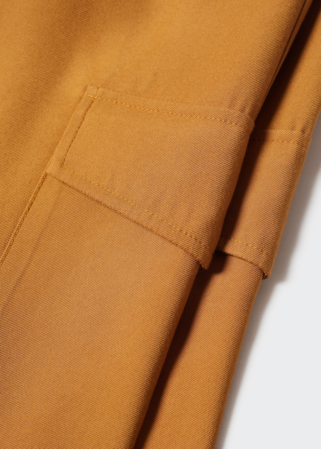 Flowy cargo trousers - Details of the article 8