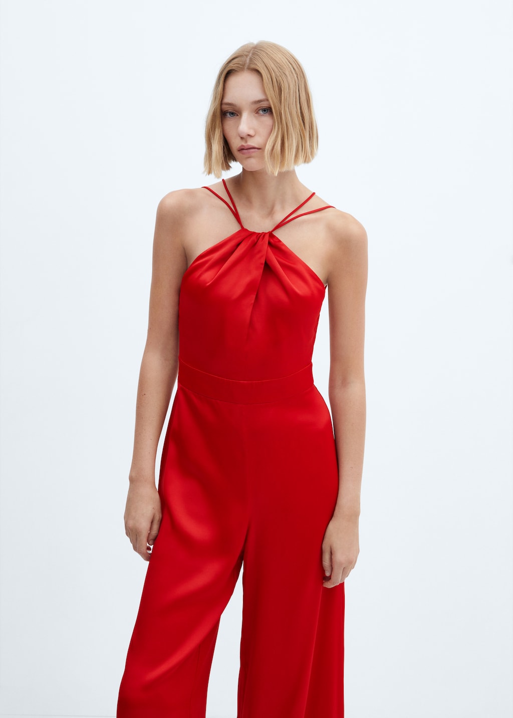 Satin jumpsuit with multi-position straps - Medium plane