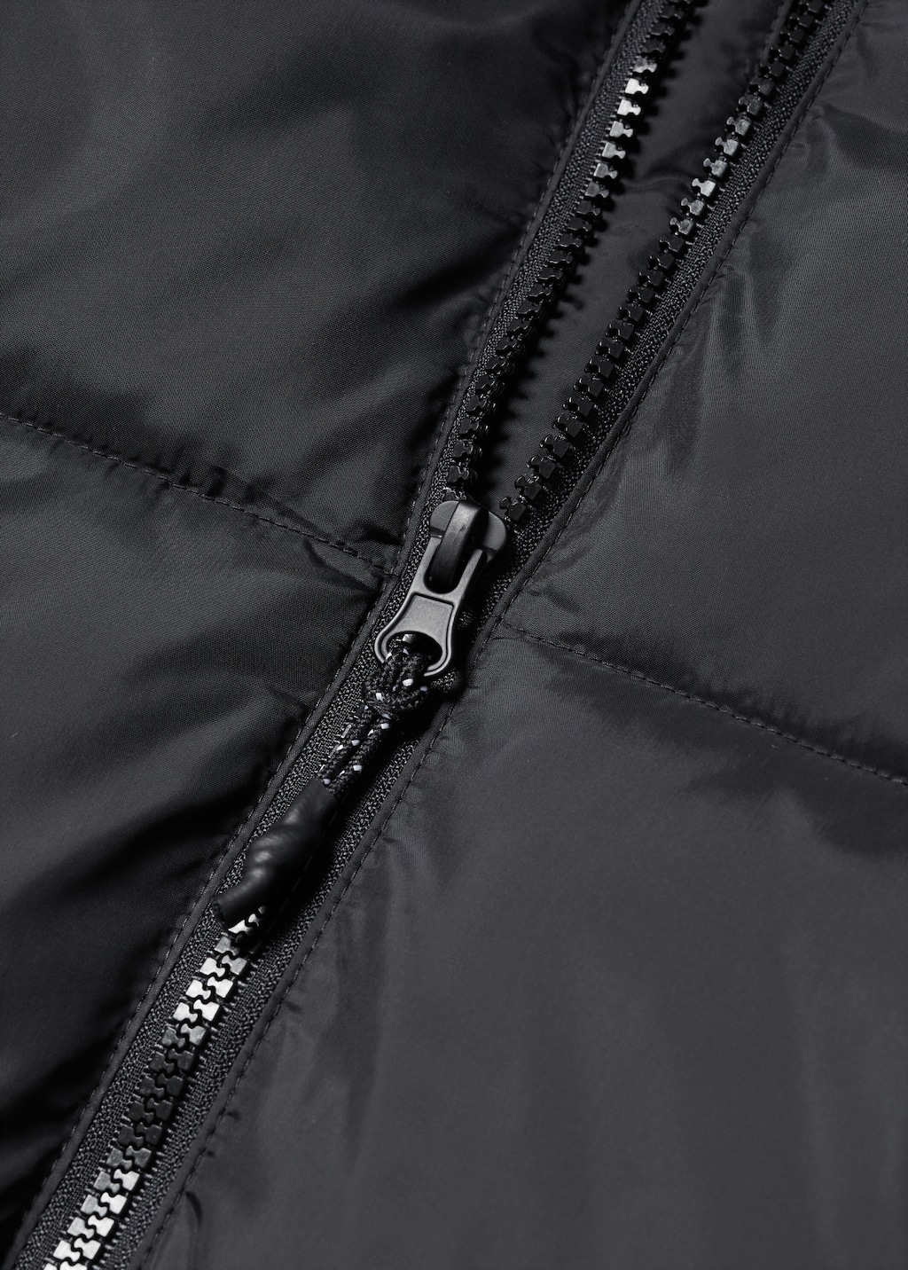 Quilted long coat - Details of the article 8