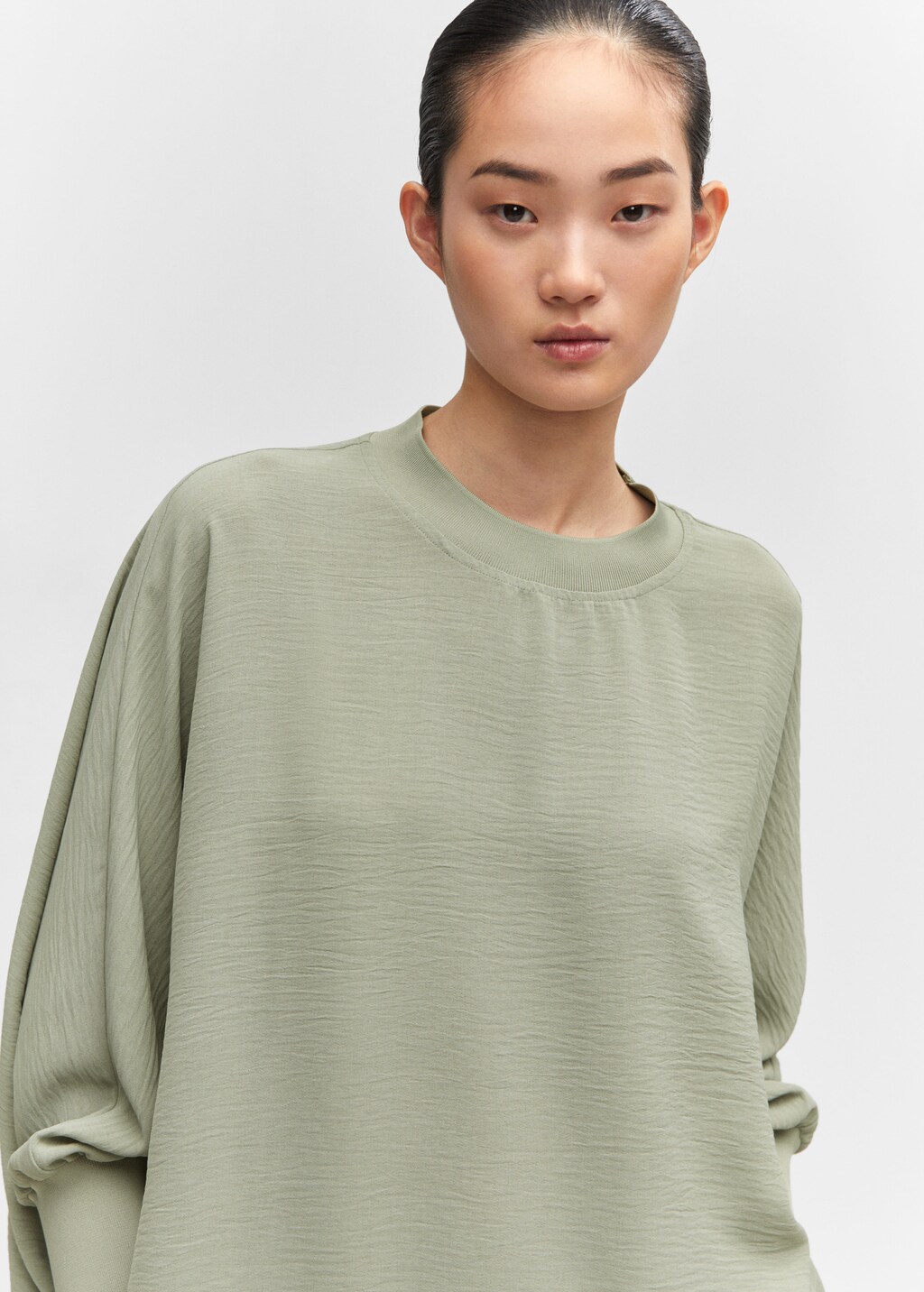 Oversized textured sweatshirt - Details of the article 1