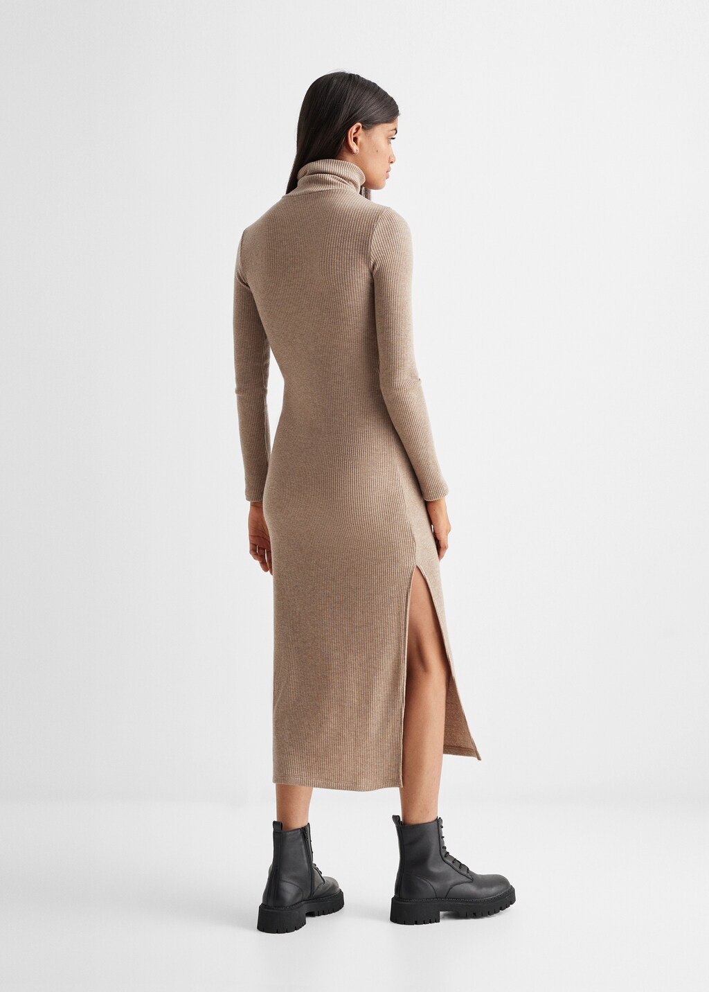 Ribbed knit dress - Reverse of the article