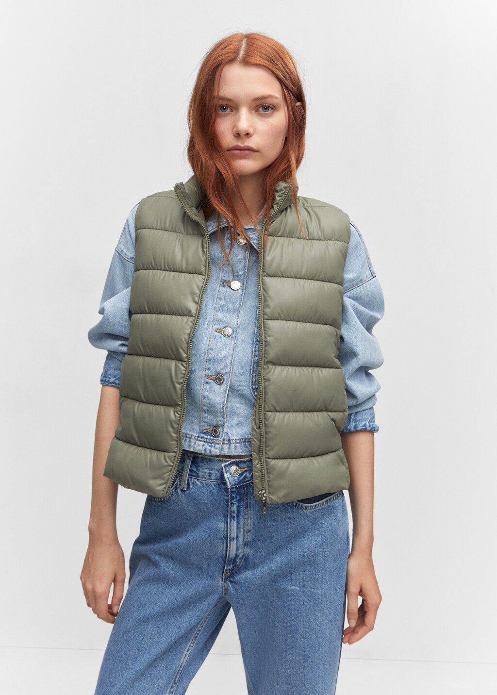 Ultra-light quilted gilet - Medium plane