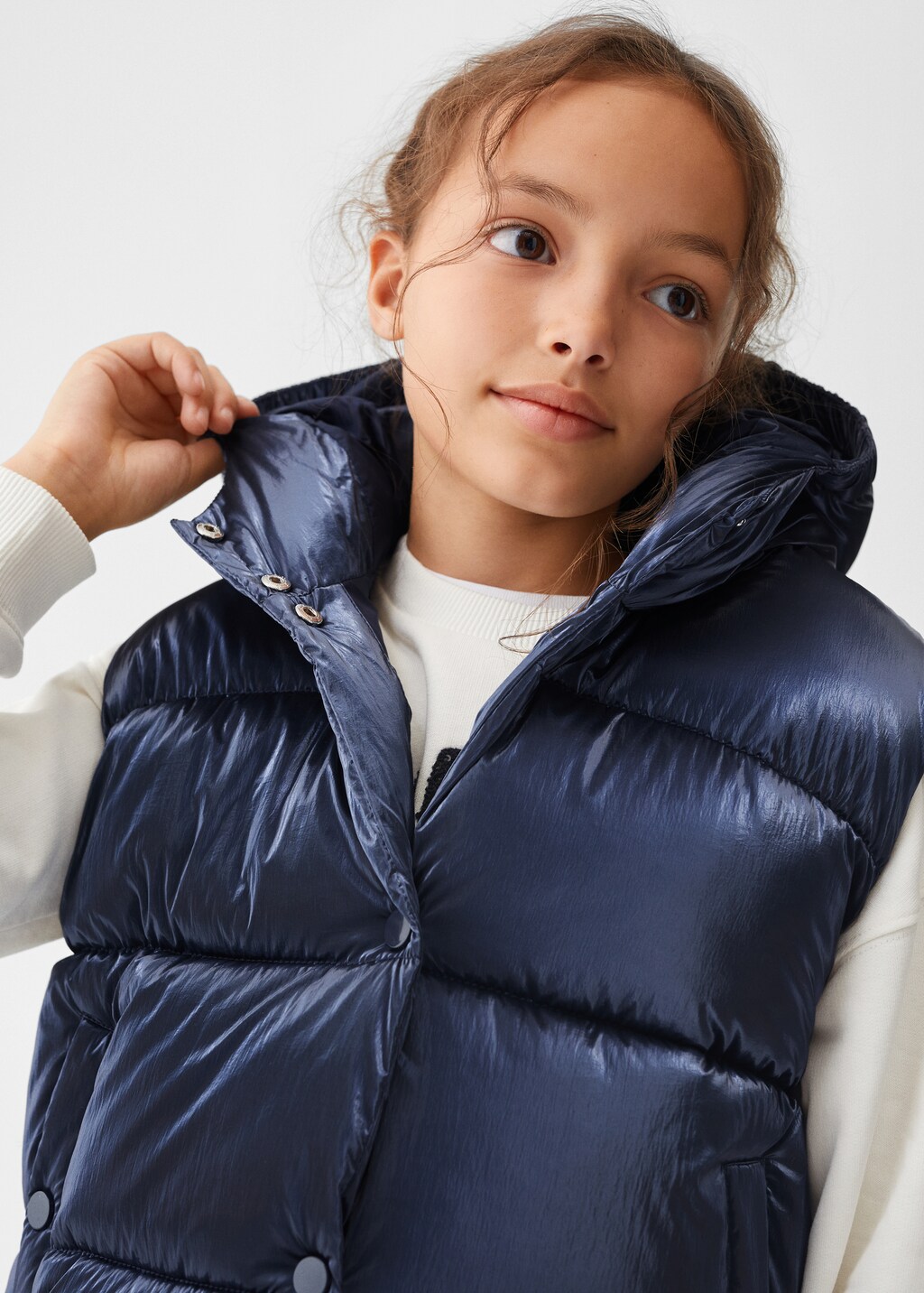 Quilted gilet with hood - Details of the article 1