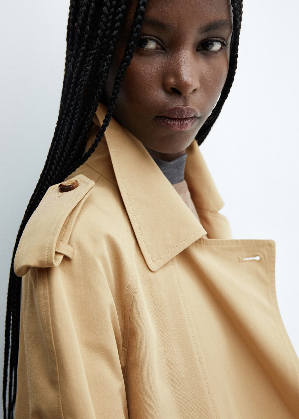 Belt flowy trench - Details of the article 1