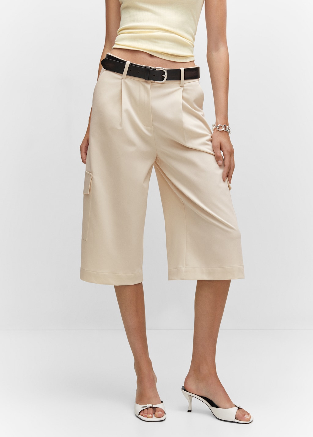 Fashion bermudas pinzas mujer