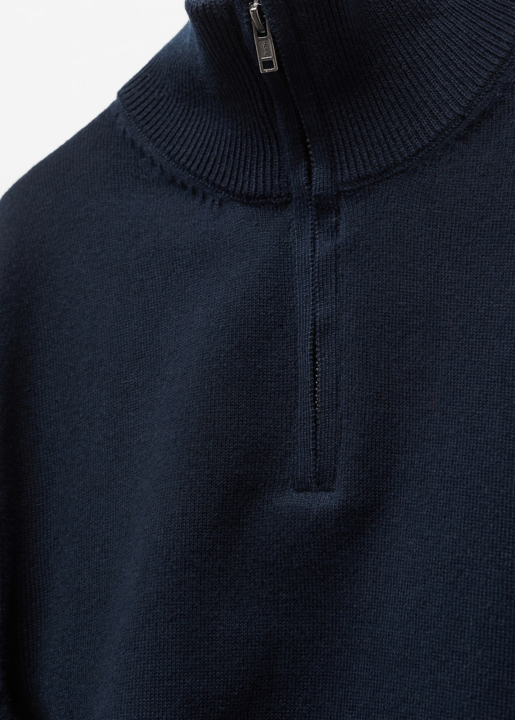 Zip neck jumper - Details of the article 8