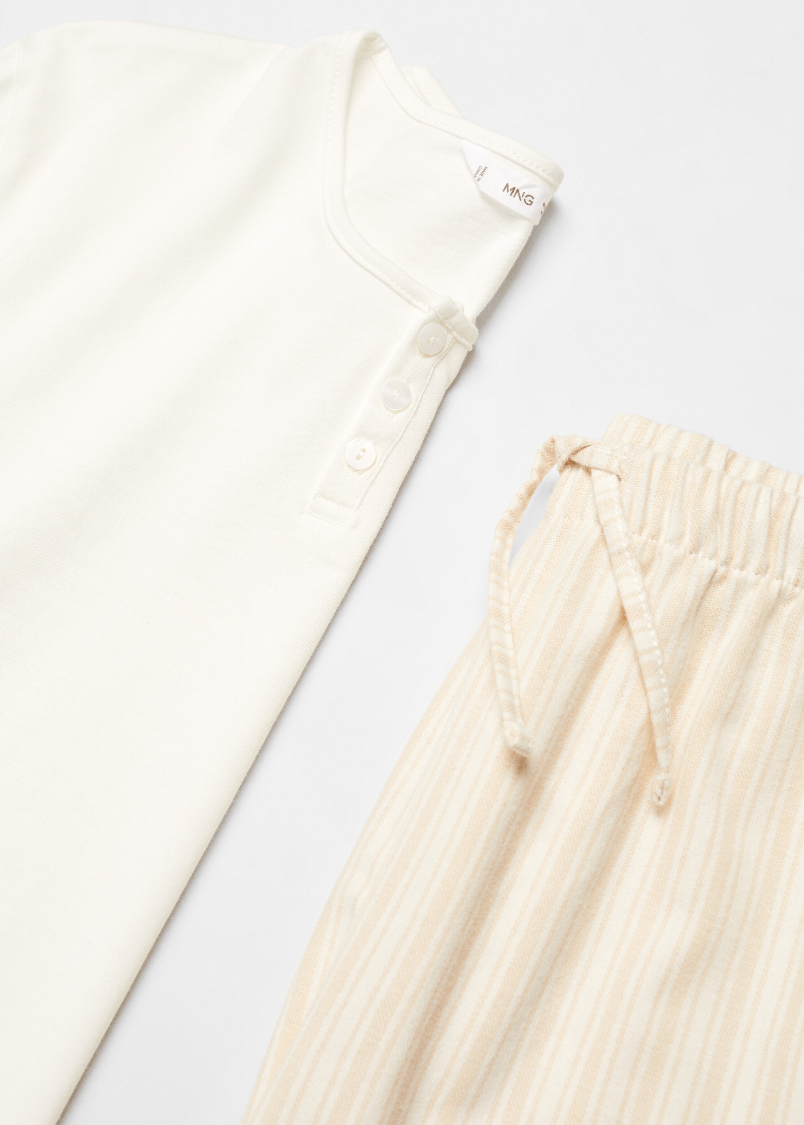 Striped long pyjamas - Details of the article 0