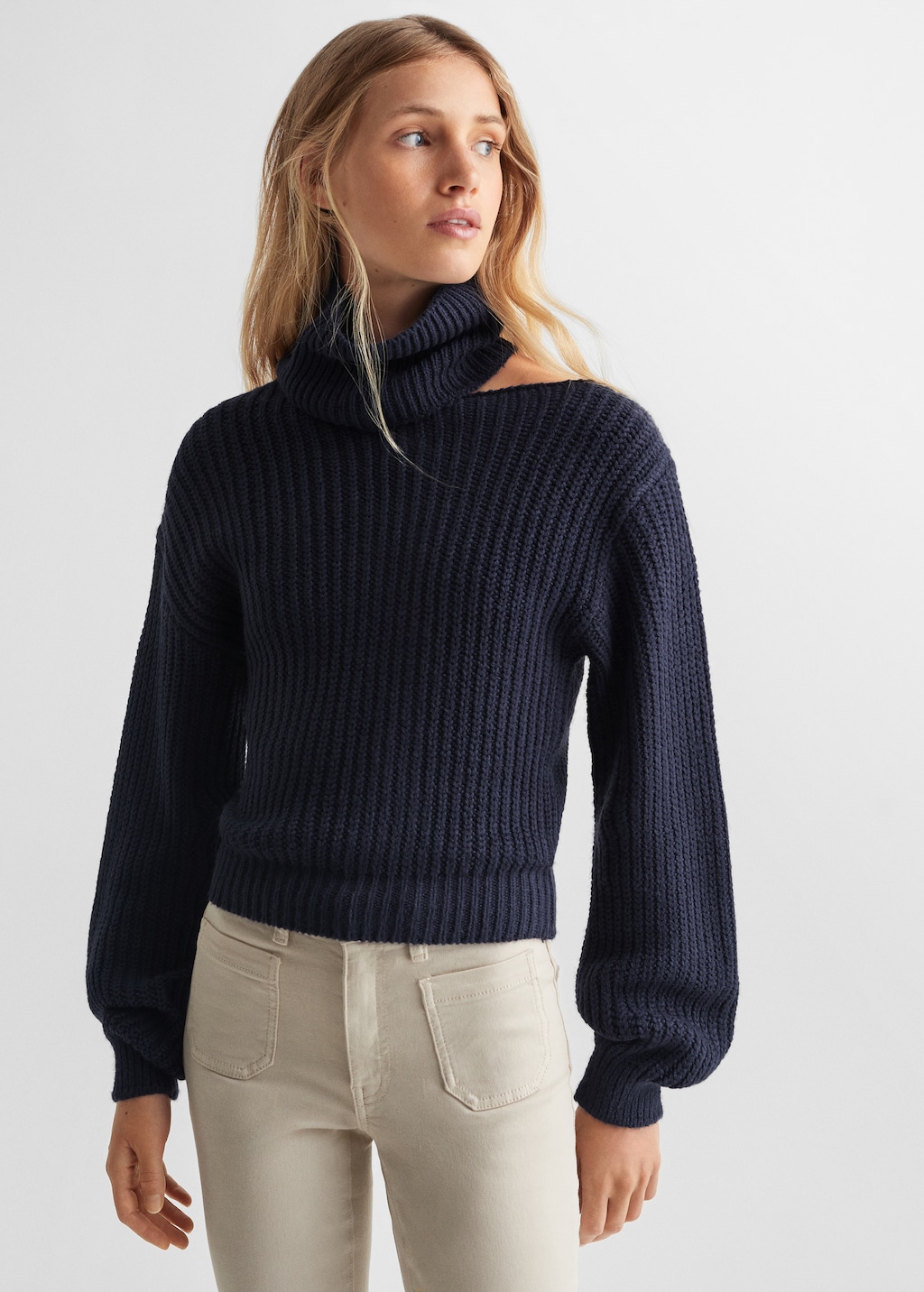 Open-neck sweater - Medium plane