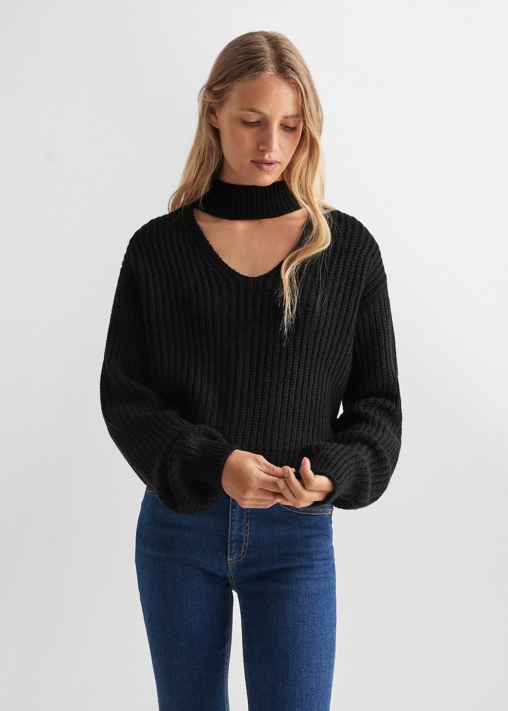 Open-neck sweater - Medium plane