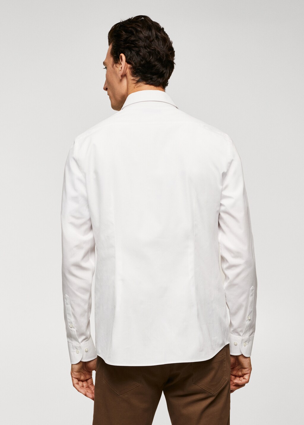 100% cotton slim fit shirt - Reverse of the article