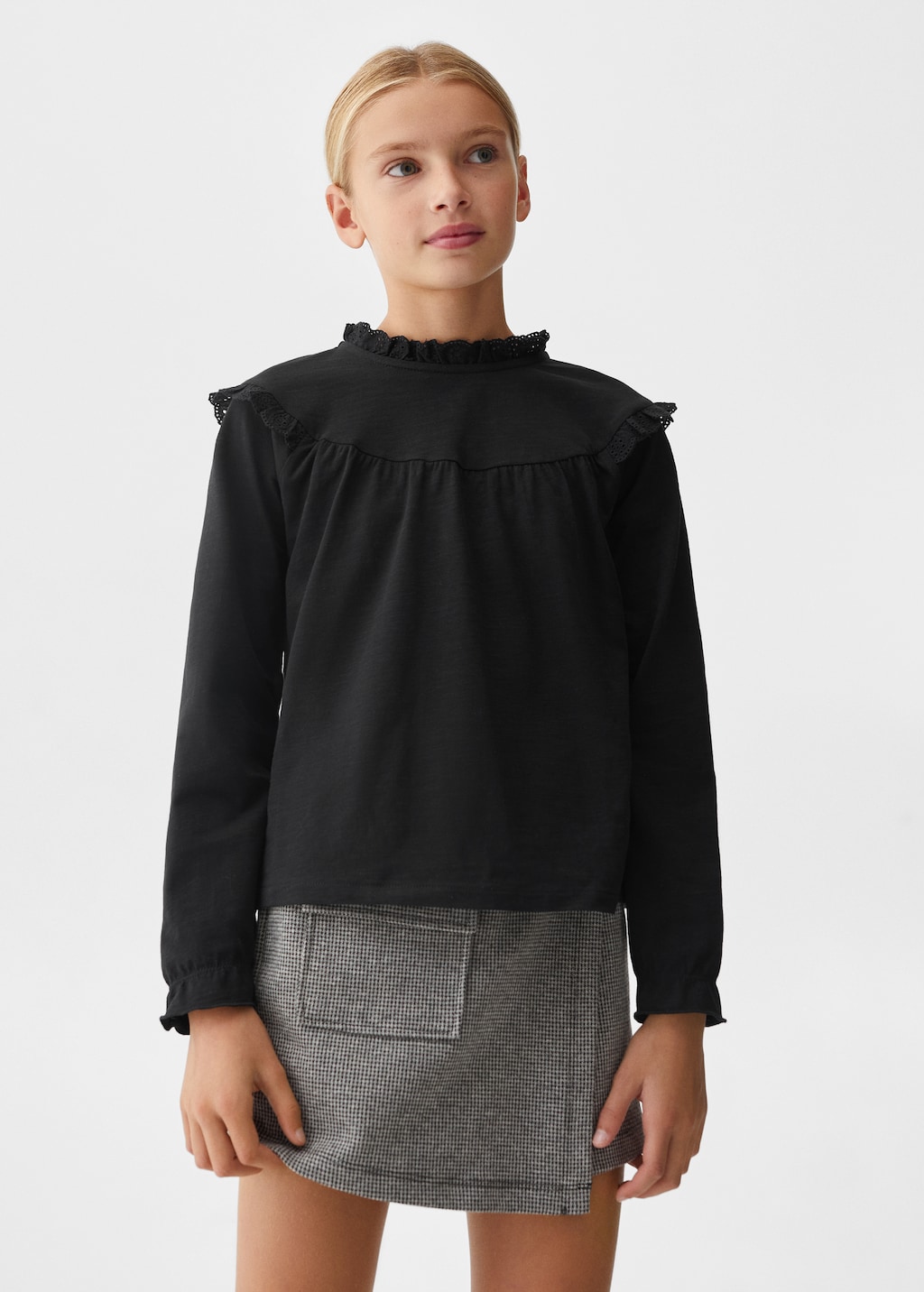 Long -sleeved t-shirt with ruffles - Medium plane