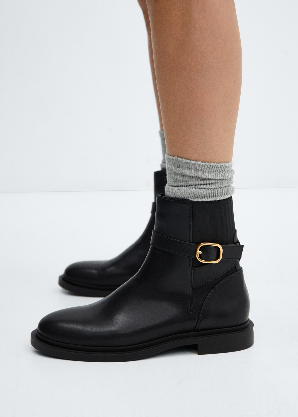 Ankle boots with elastic panel and buckle - Details of the article 9