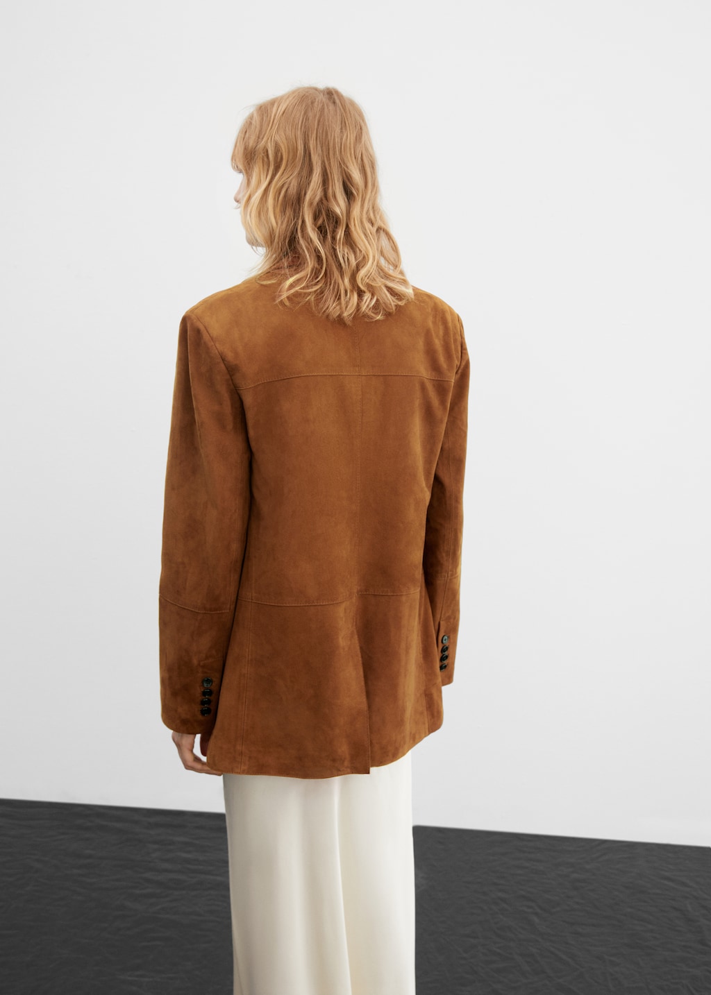 Oversized suede blazer - Reverse of the article