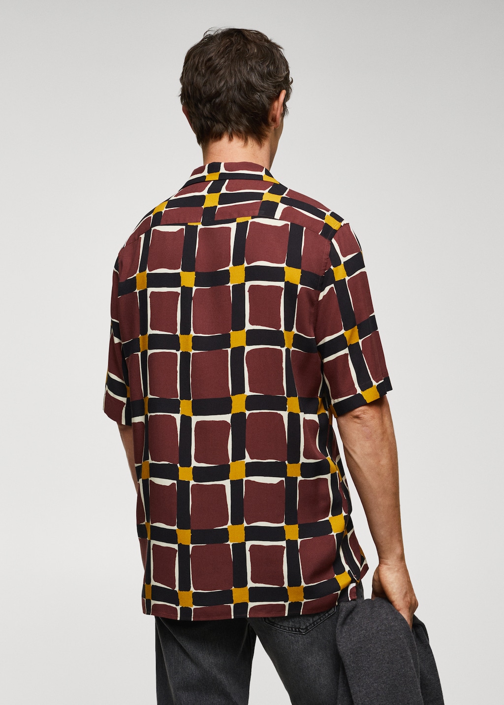 Geometric-print flowing shirt - Reverse of the article