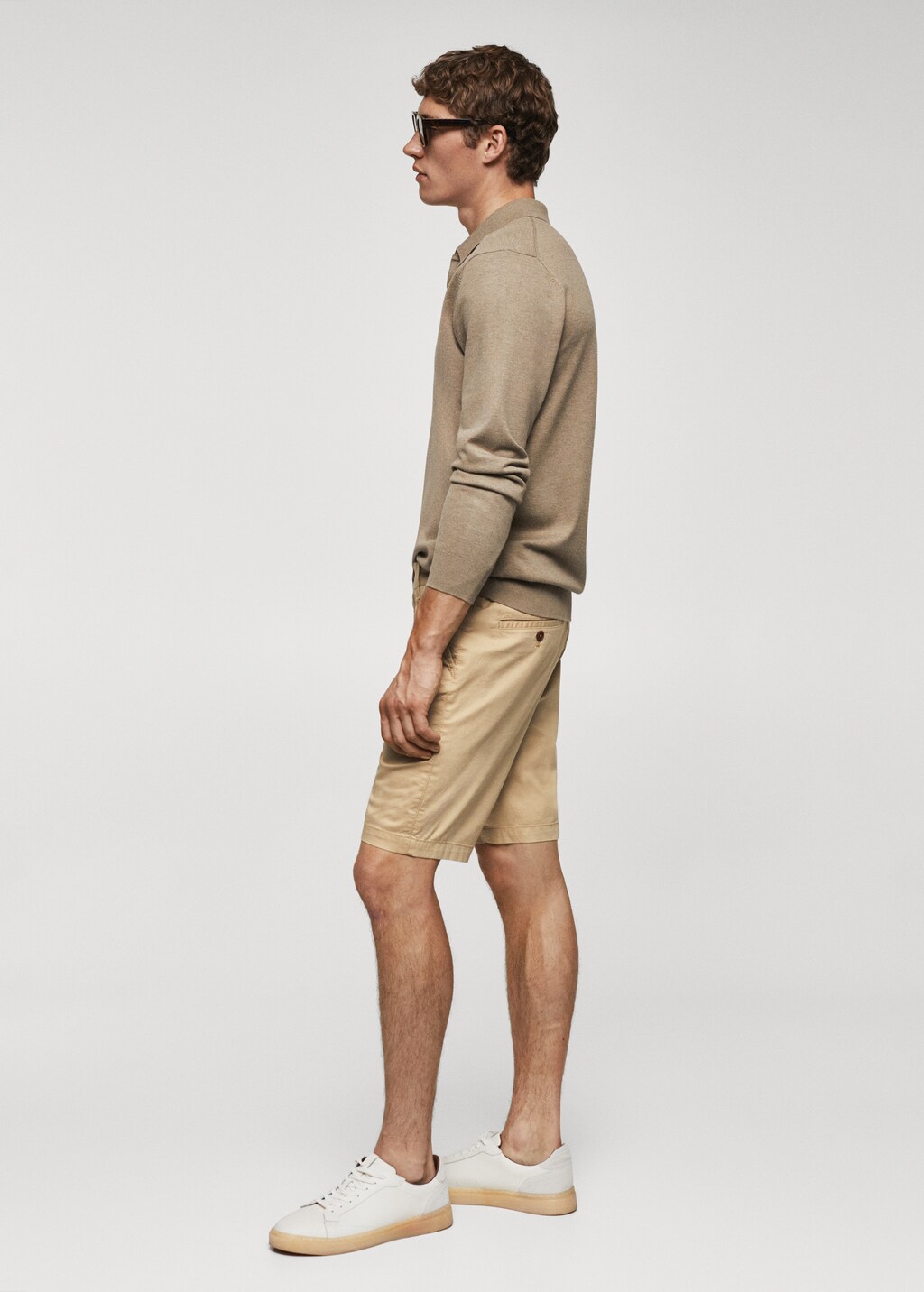 Slim-Fit-Bermudashorts im Chino-Stil aus Baumwolle - Detail des Artikels 2