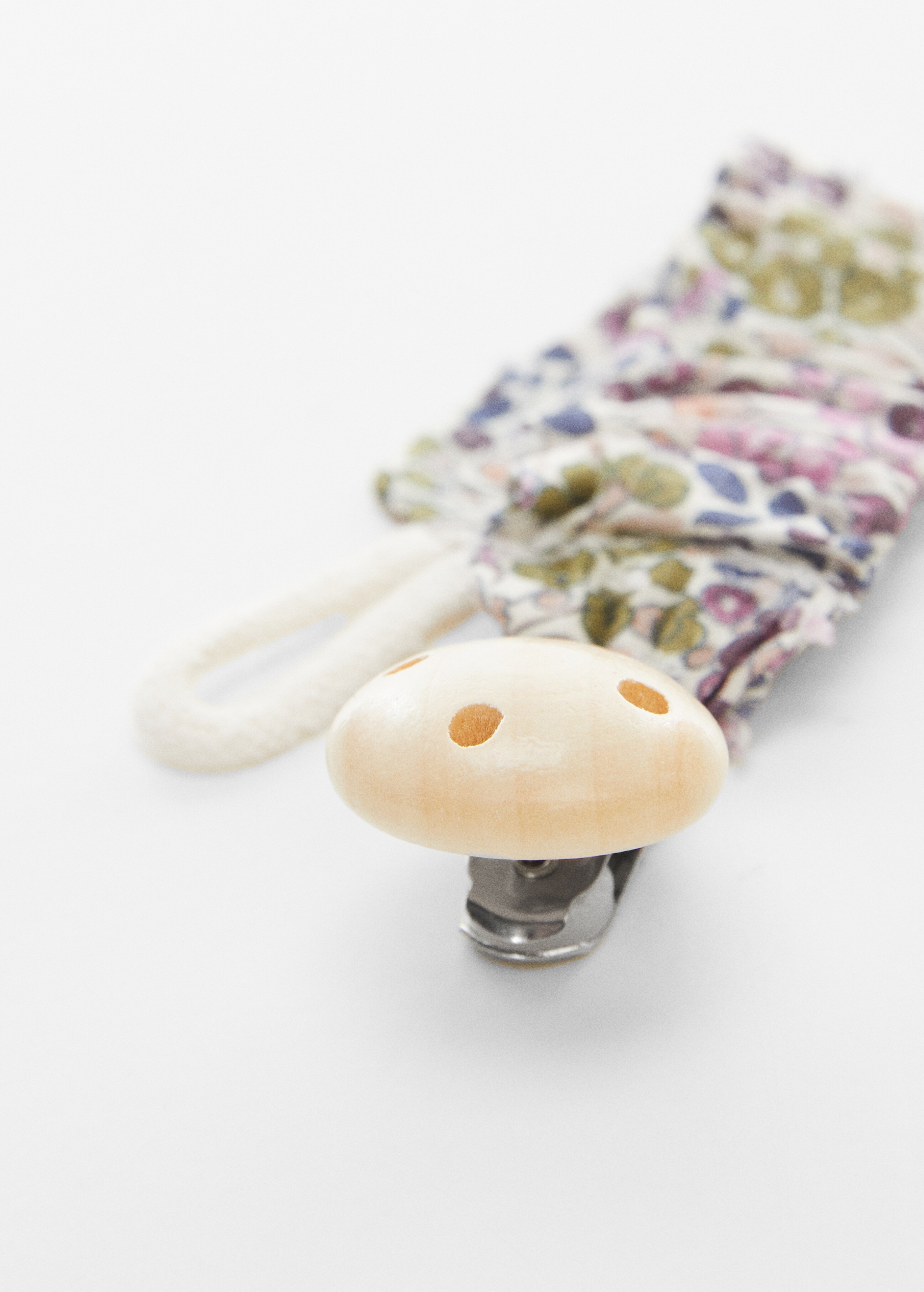 Printed brooch pacifier holder - Details of the article 1