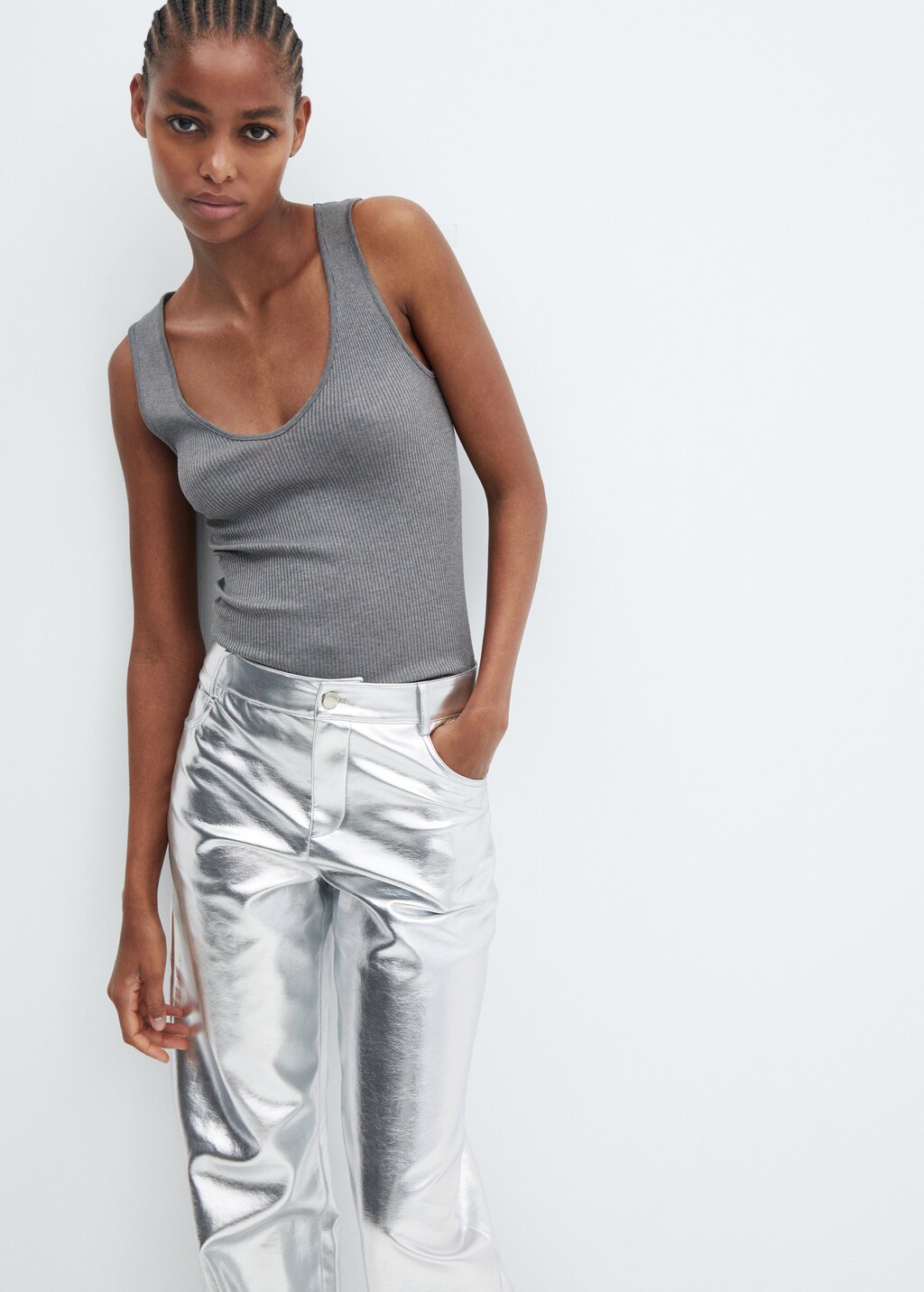 Metallic leather-effect trousers - Details of the article 1