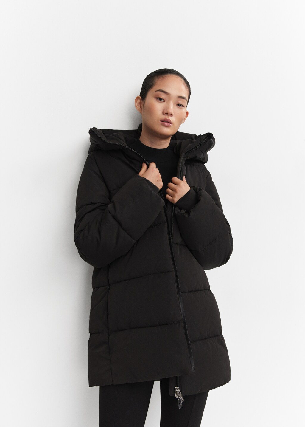 Hood quilted coat - Details of the article 2