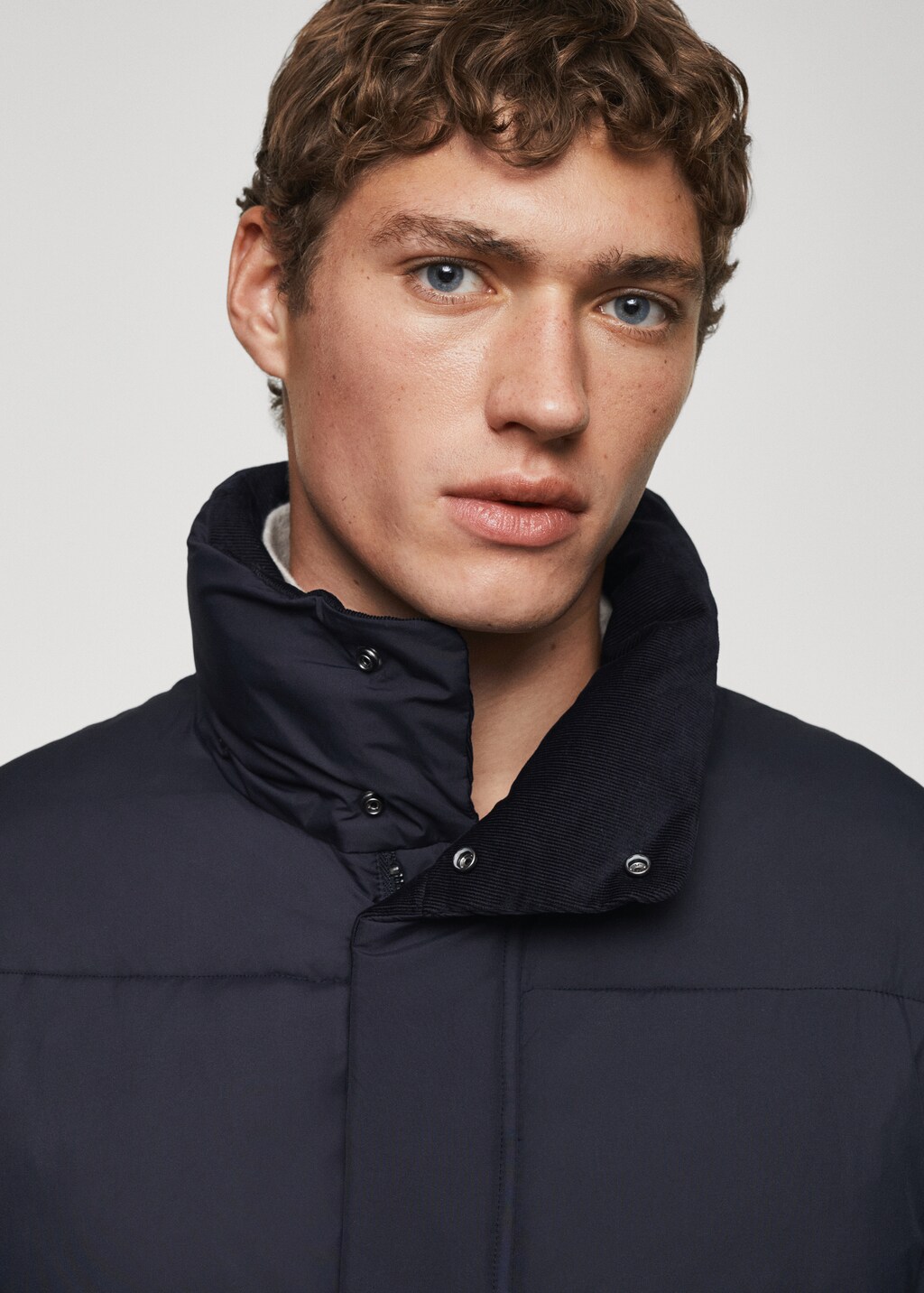 Water-repellent quilted parka - Details of the article 4