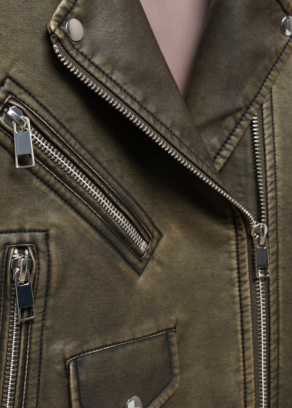 Oversized worn-effect biker jacket - Details of the article 8