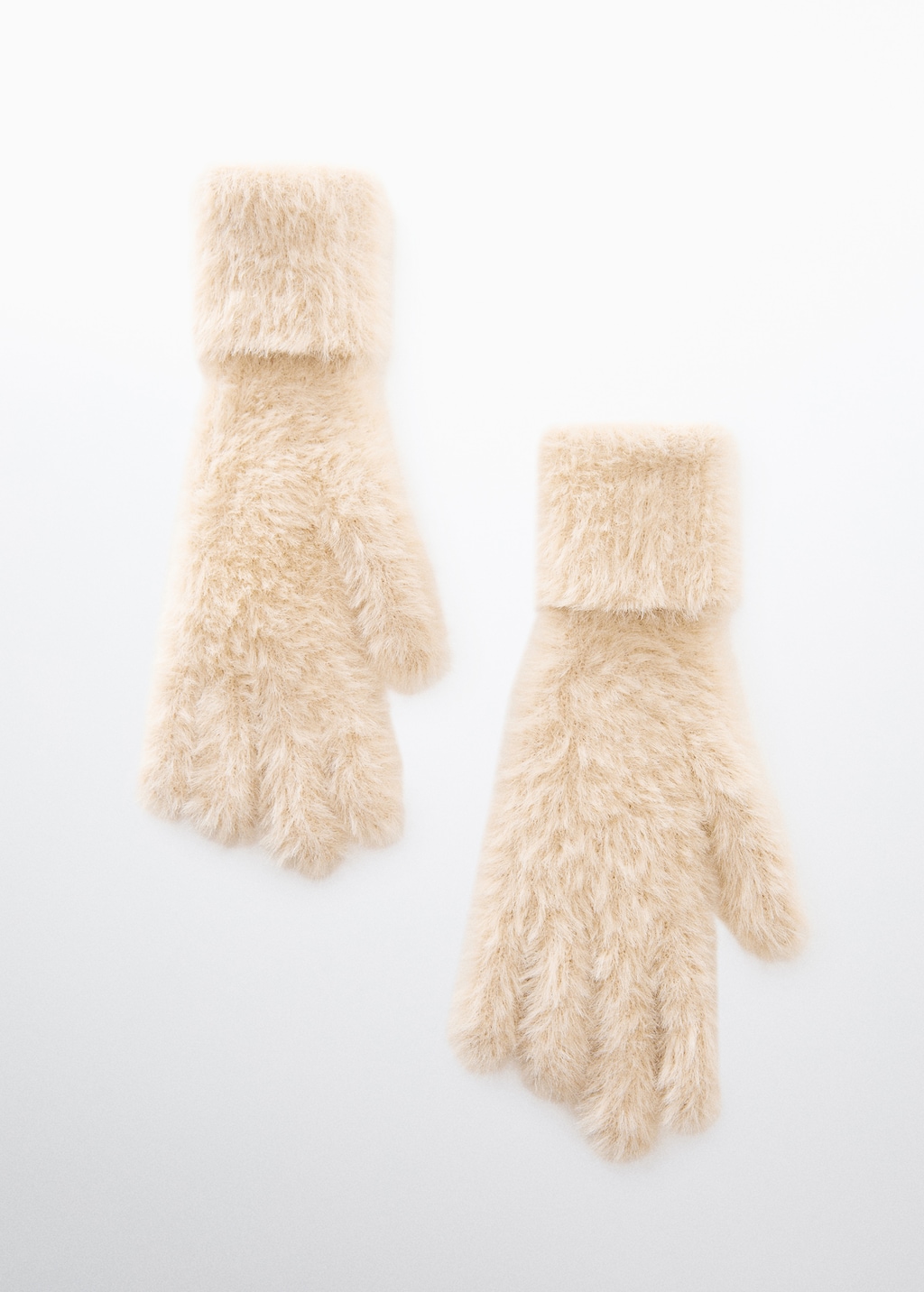 Fur-effect gloves - Woman | MANGO OUTLET Norway