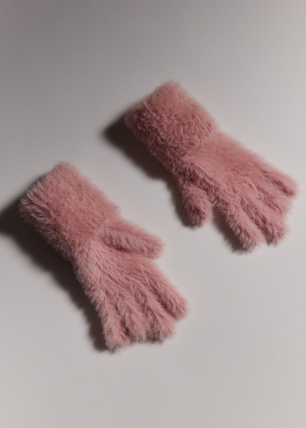 Fur-effect gloves - Details of the article 7