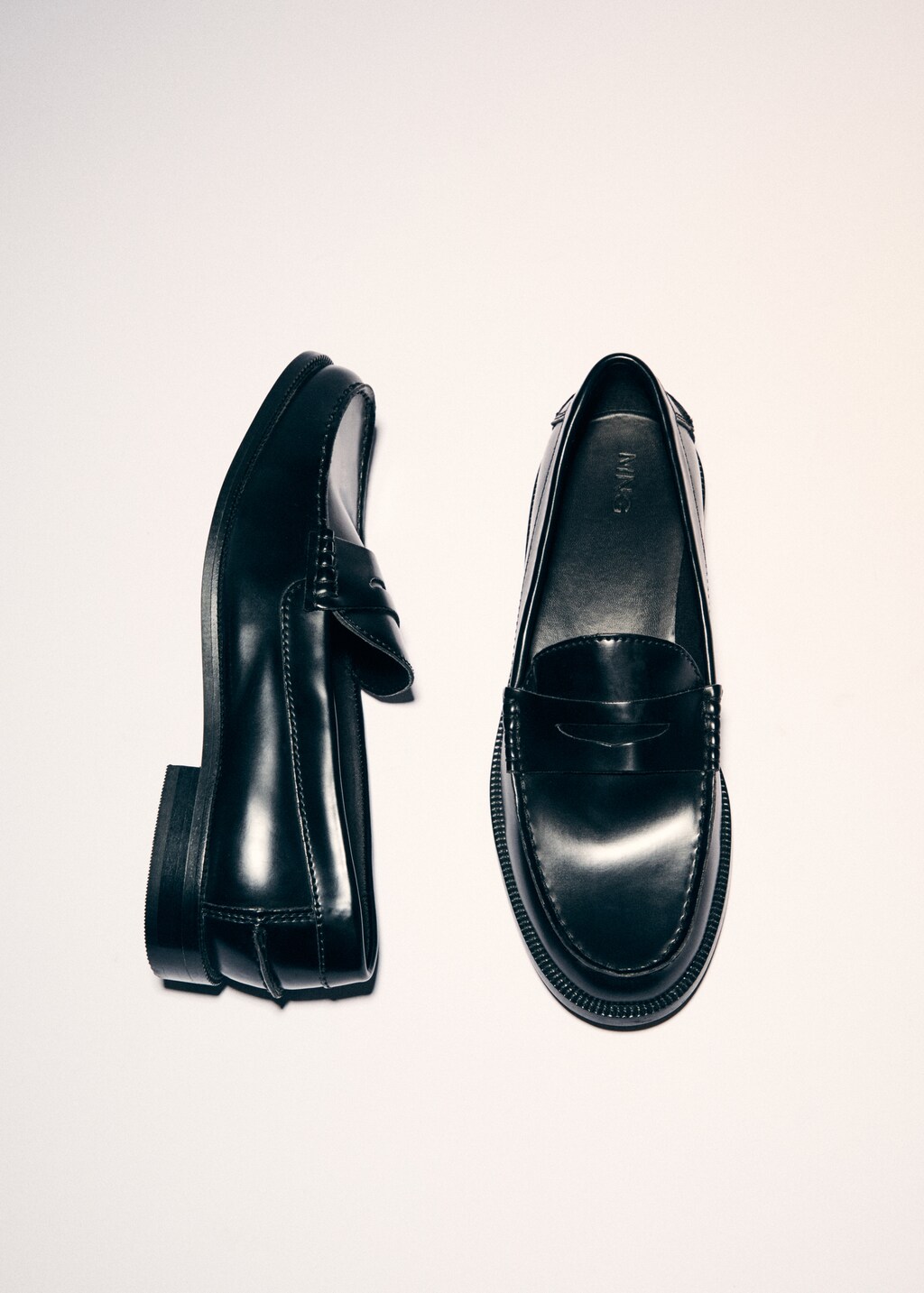 Pointed loafers - Details of the article 9