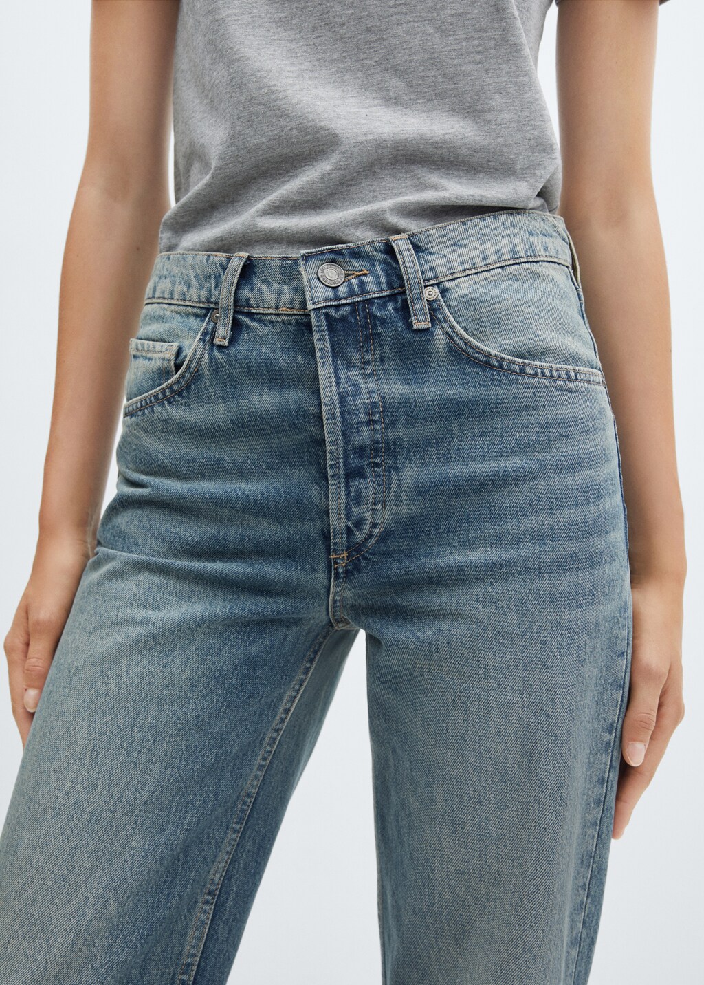 Mid-rise straight jeans - Details of the article 6