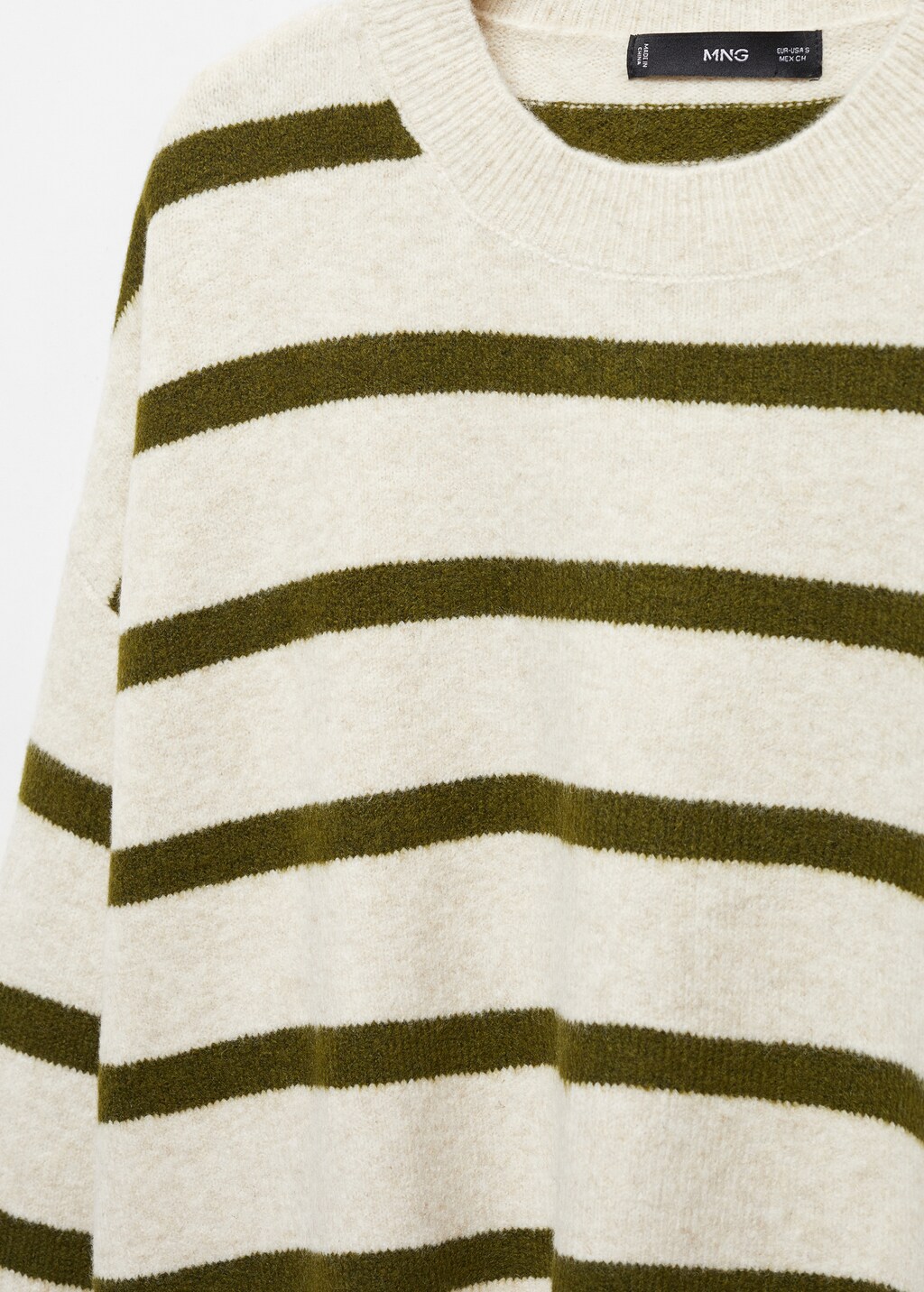 Round-neck striped sweater - Details of the article 8