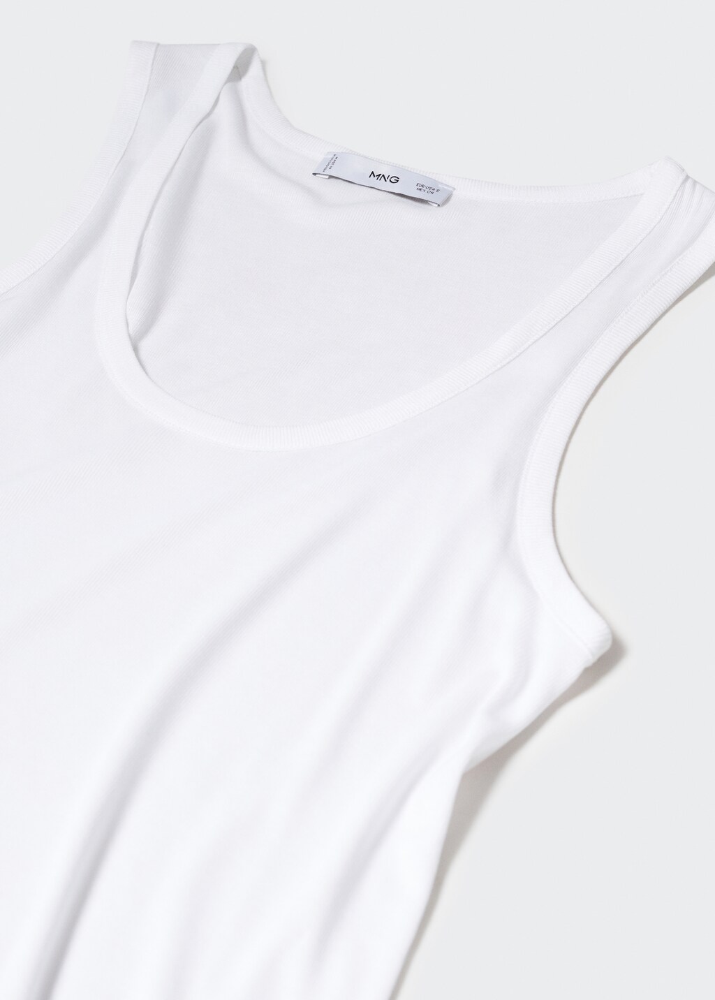 Flowy strap top - Details of the article 8