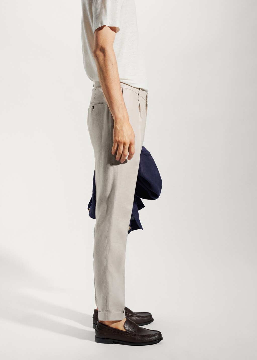 100% linen regular-fit trousers - Details of the article 2