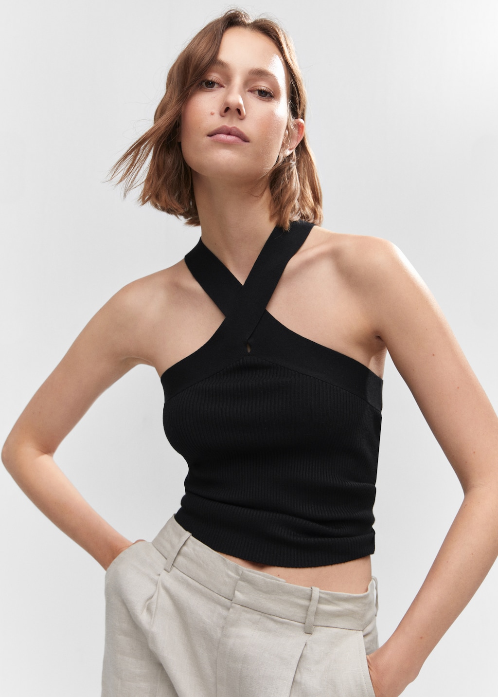 Halter-neck knitted top - Medium plane