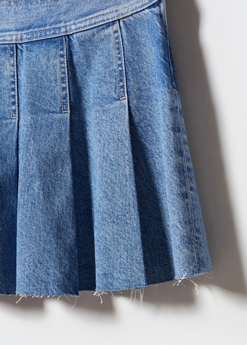 Denim mini-skirt - Details of the article 8