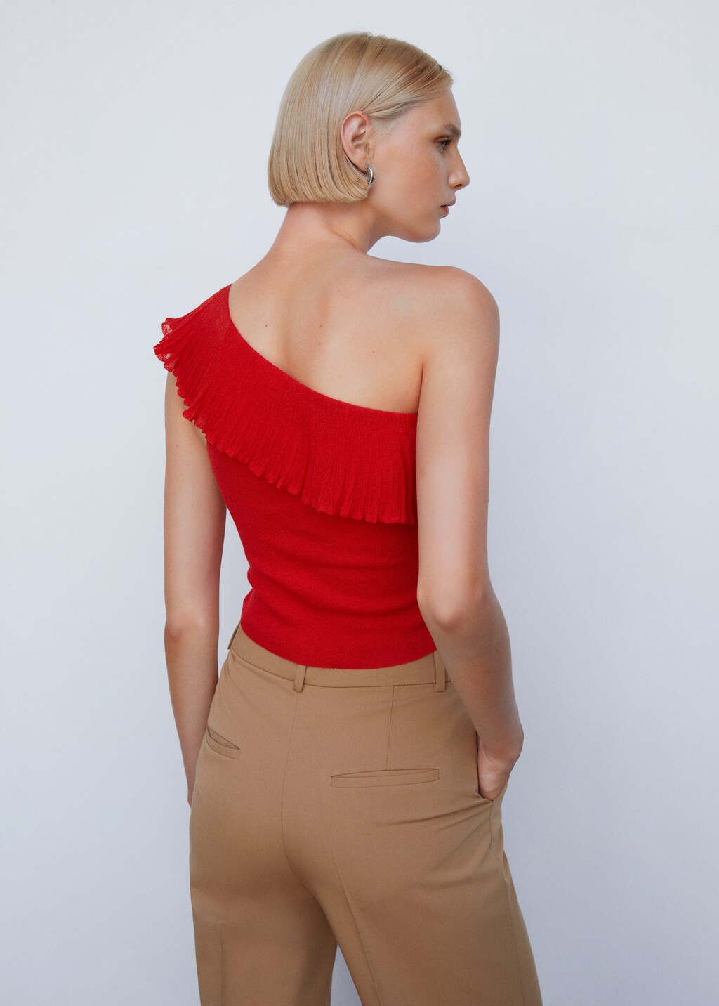 Asymmetrical ruffle top - Reverse of the article