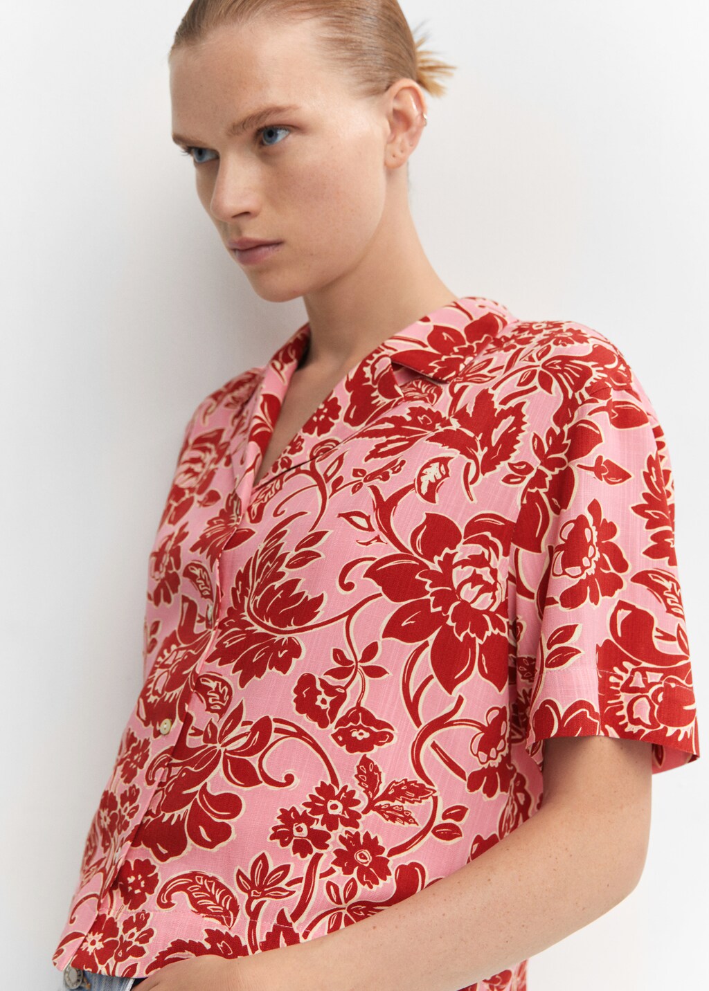 Printed short-sleeved shirt - Details of the article 1