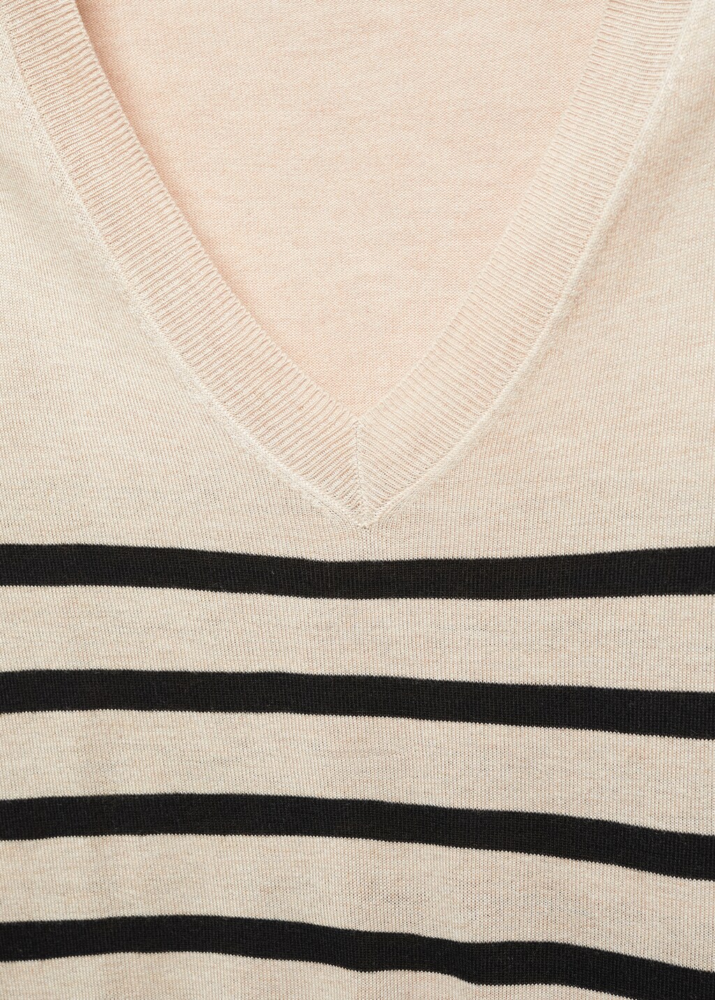 Fine-knit striped sweater - Details of the article 8