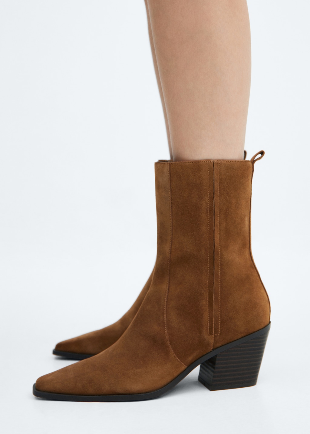 Heel suede ankle boot - Details of the article 9