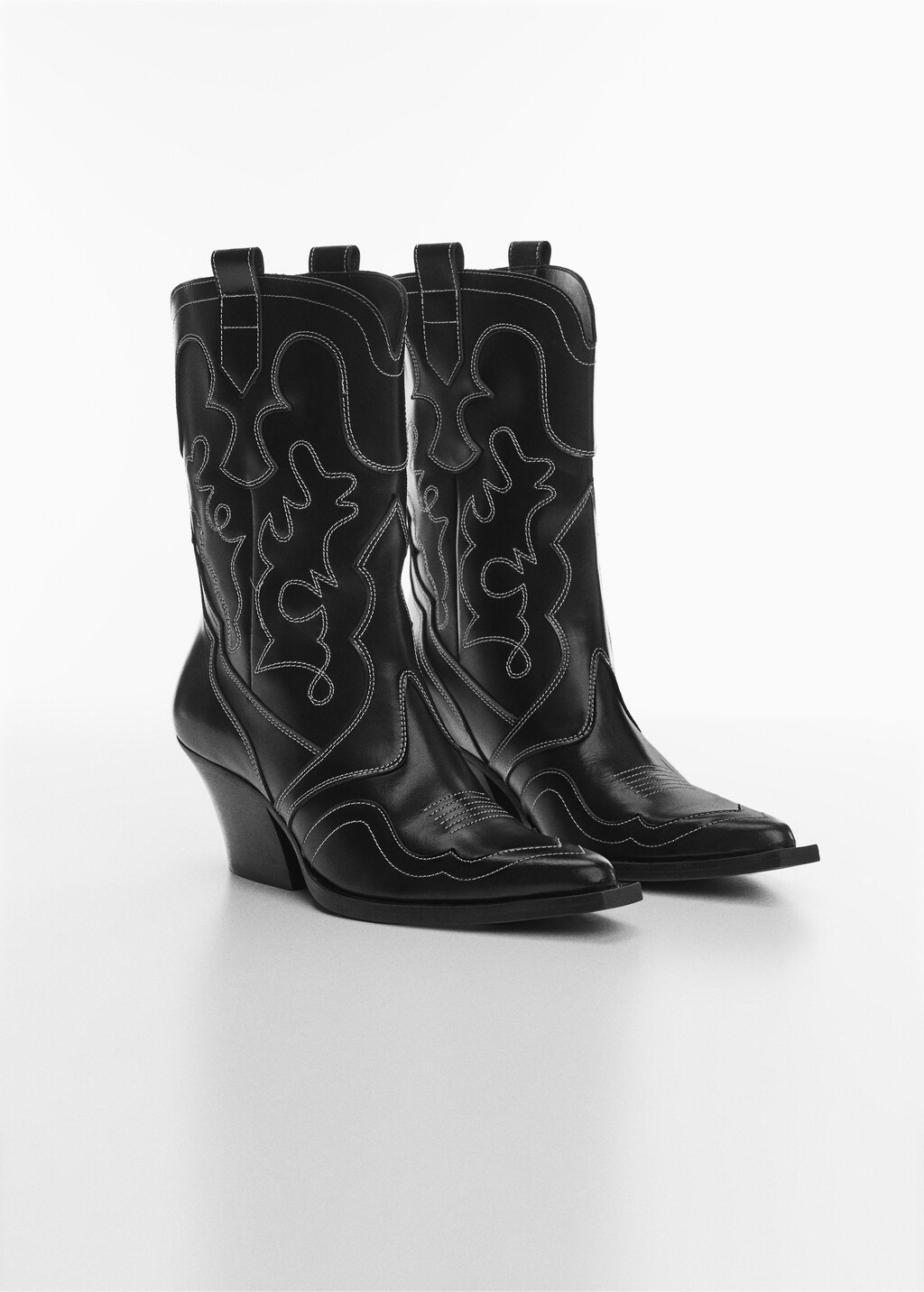 Bottines cow boy cuir surpiqures