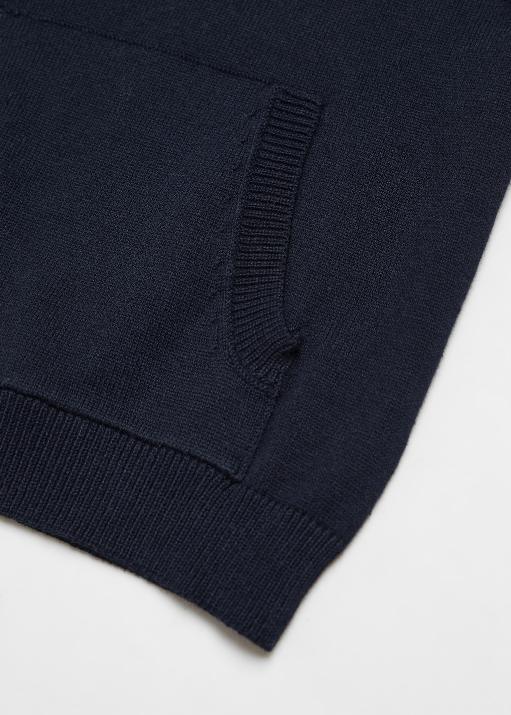 Zip knit sweater - Details of the article 8