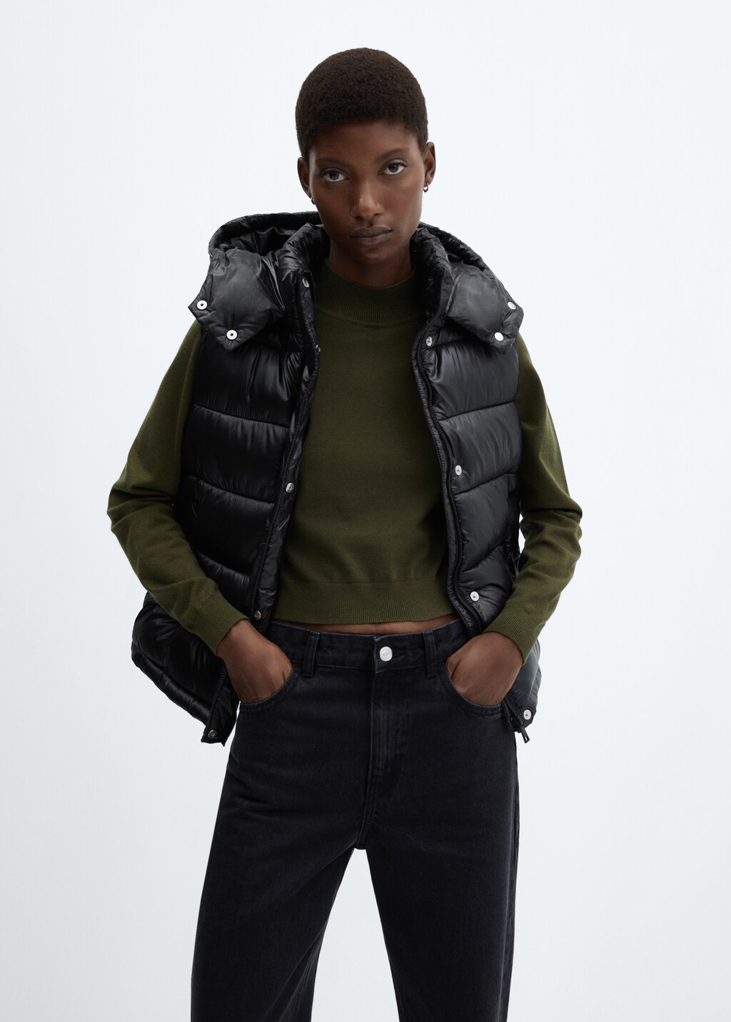 Water-repellent quilted gilet with hood - Medium plane