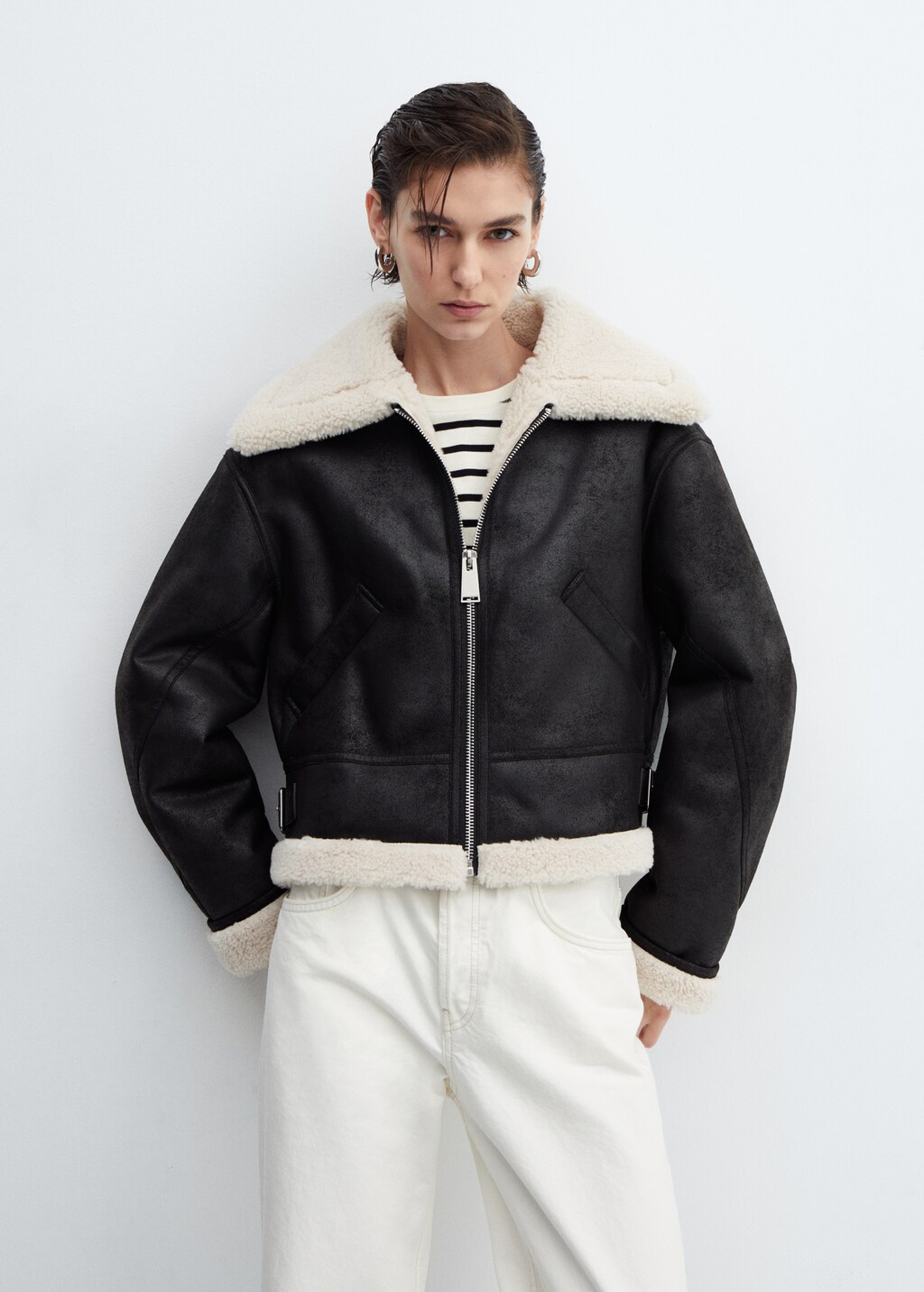 Shearling-effect lined short jacket - Details of the article 2