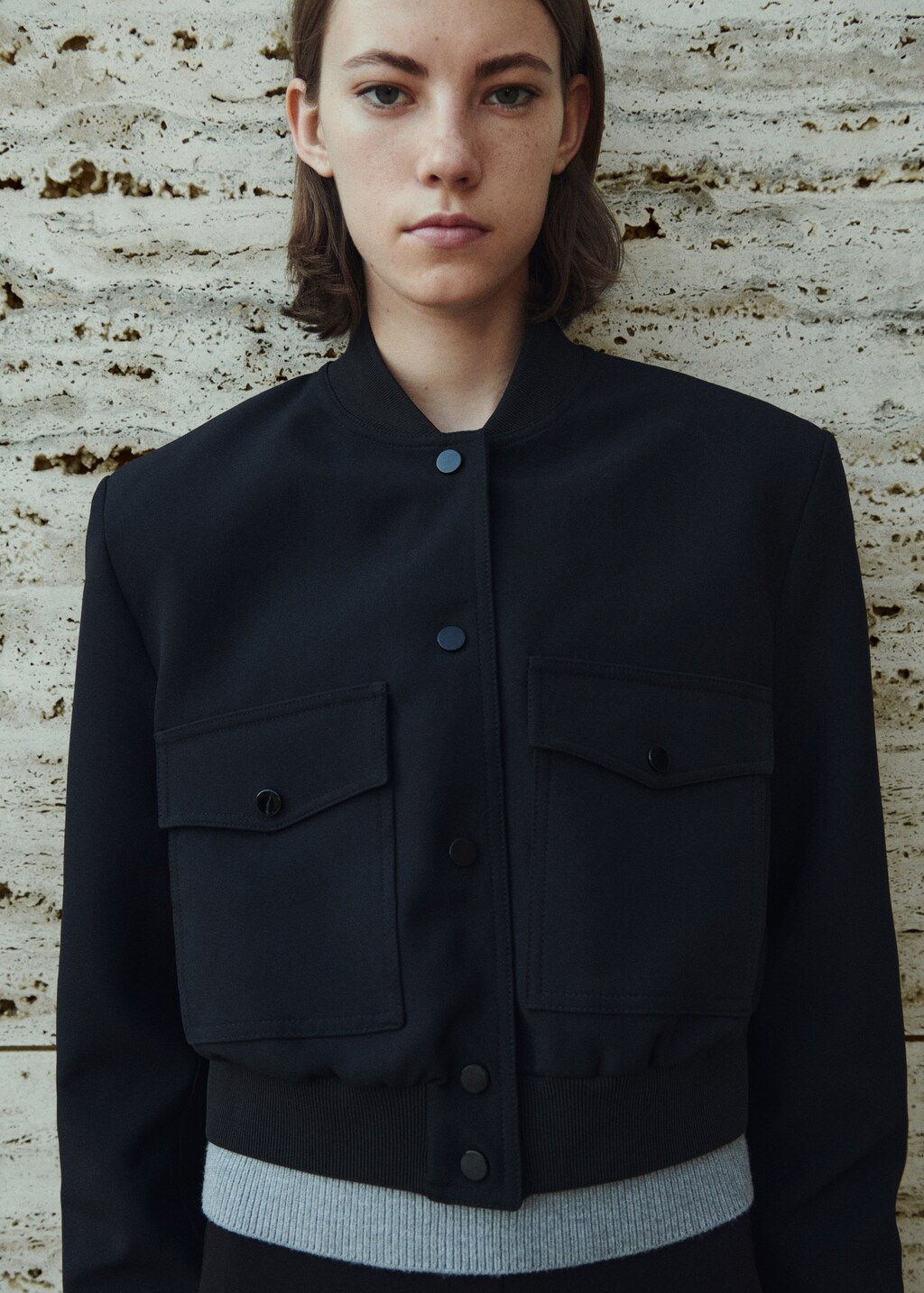 Bomber jacket with shoulder pads - Details of the article 7