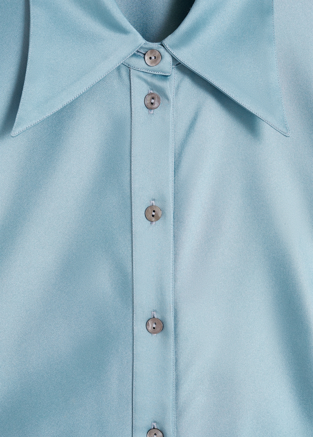 Fitted satin shirt dress - Details of the article 8