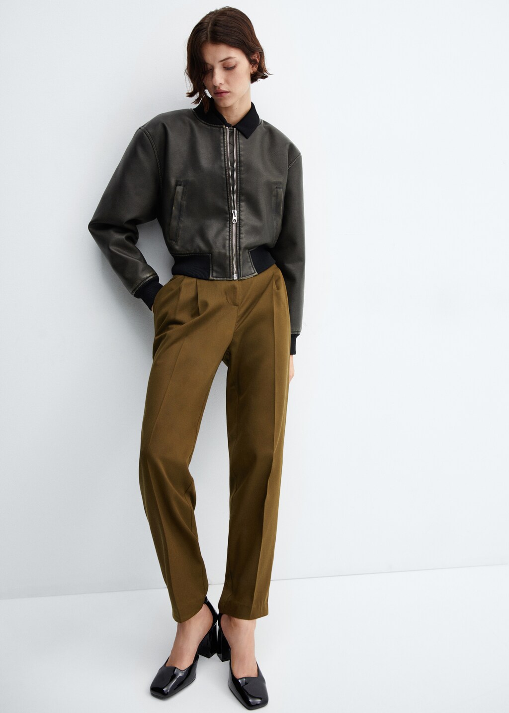 Dart high waist trousers - Details of the article 2