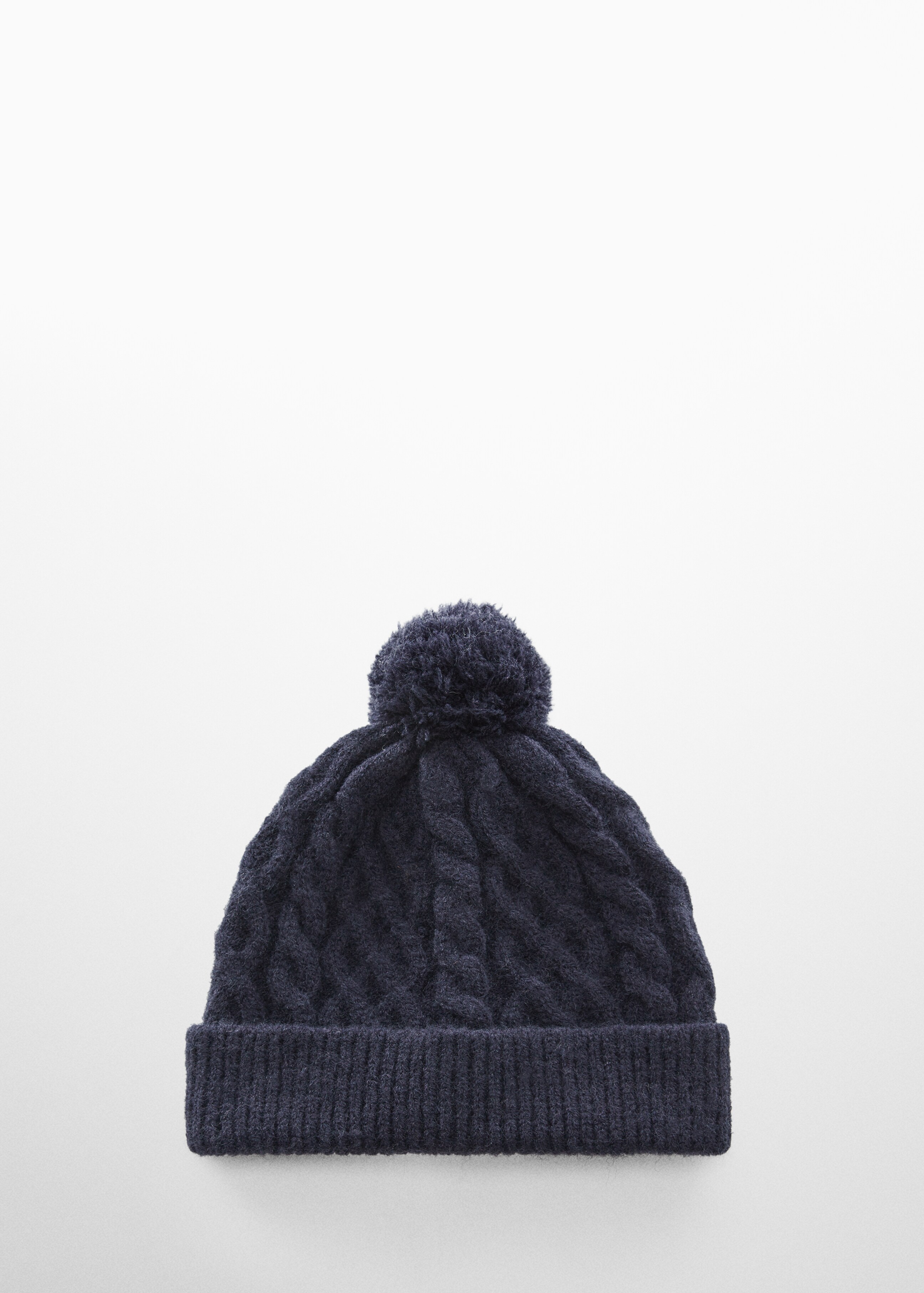 Cable-knit beanie - Article without model