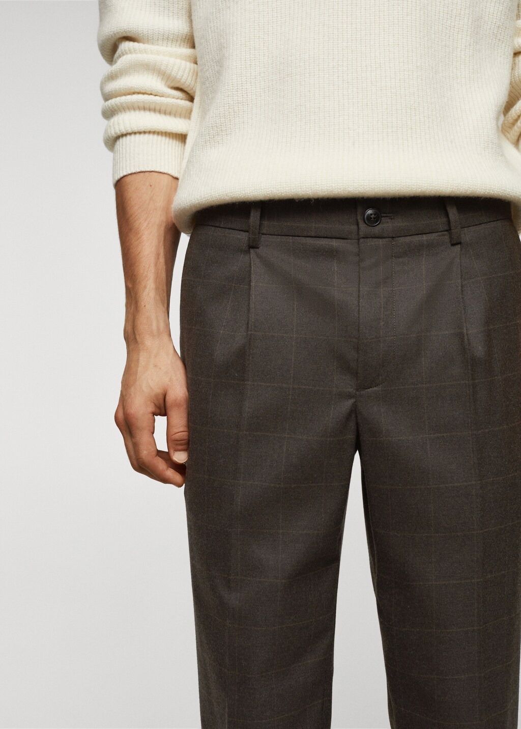 Slim-fit check-print trousers - Details of the article 1