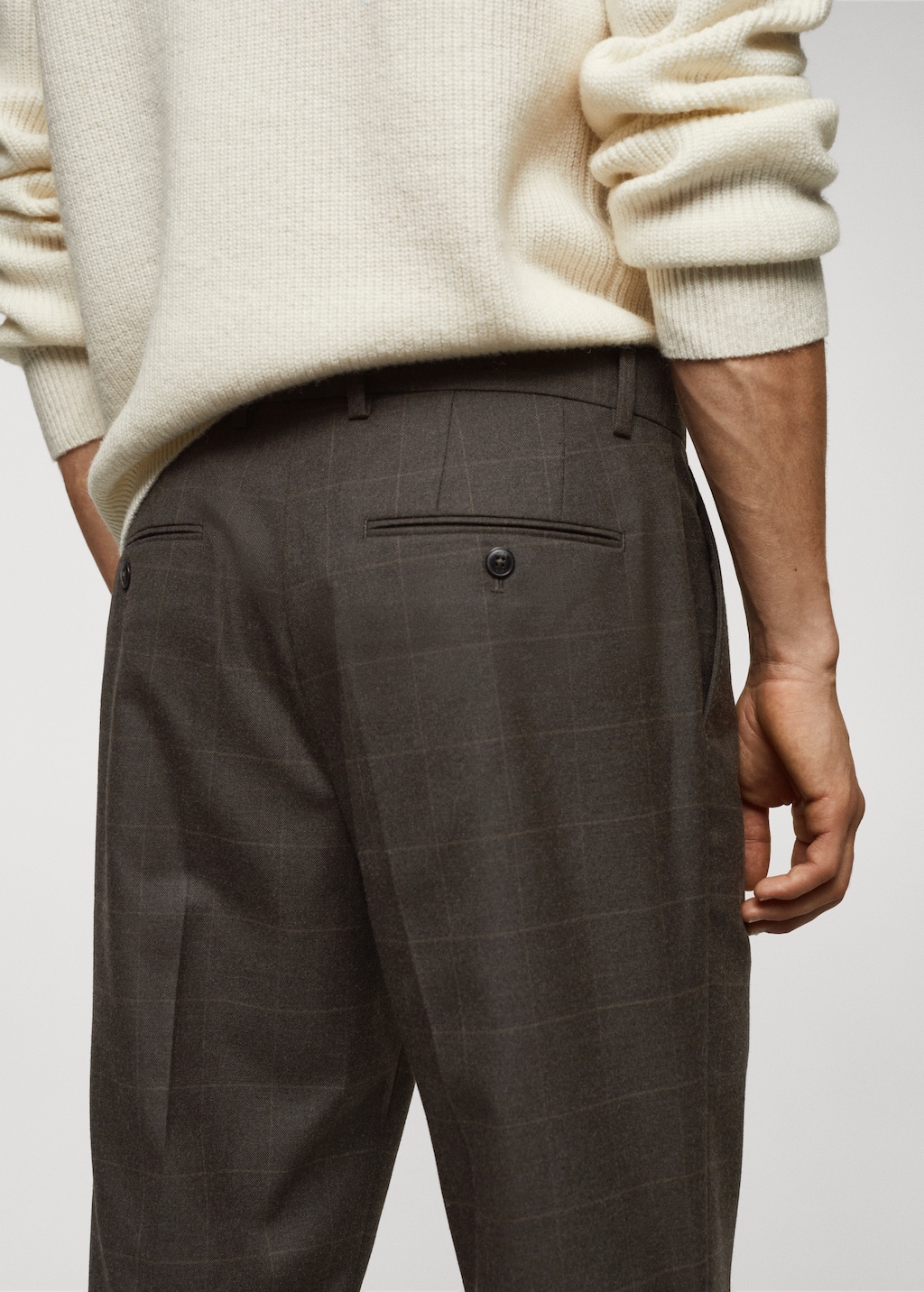 Slim-fit check-print trousers - Details of the article 4