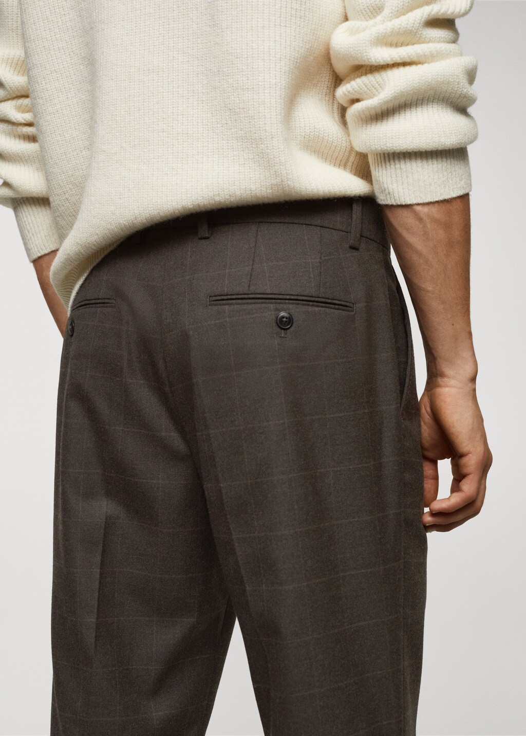 Slim-fit check-print trousers - Details of the article 4