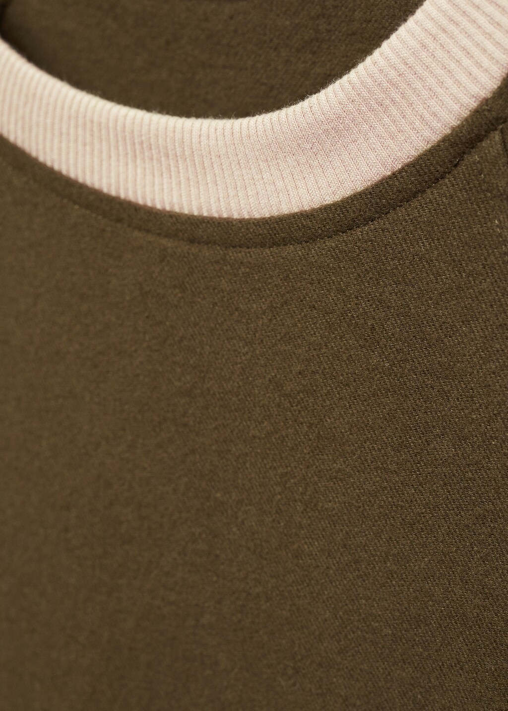 Flannel sweatshirt with adjustable hem  - Details of the article 8